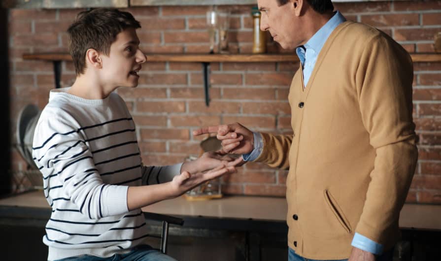 Как вести тяжелый разговор с подростком: 6 советов