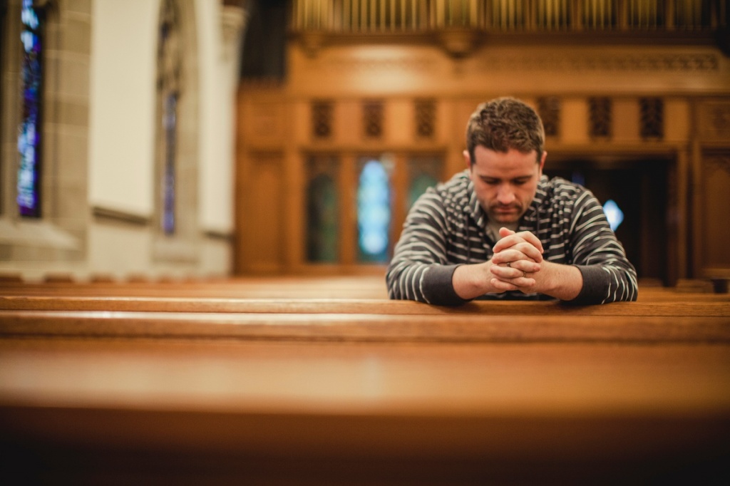 Молитесь за пробуждение…в соседней церкви